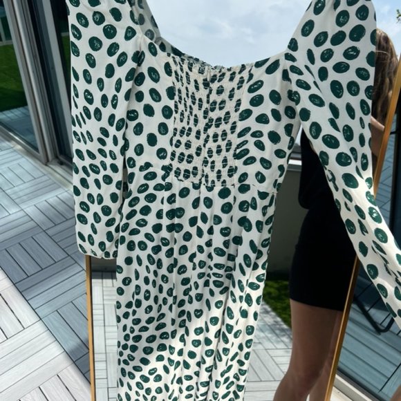 Reformation Hilda long-sleeve midi dress in Tapioca - Picture 13 of 13